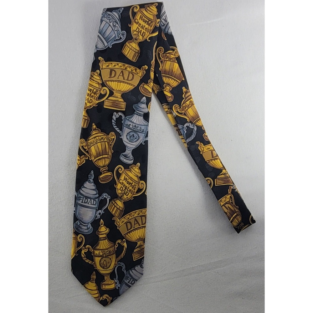 Addiction Men's Necktie Tie Polyester World's Greatest Dad Trophy Pattern 57" L